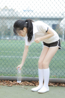野花日本免费观看高清电影8